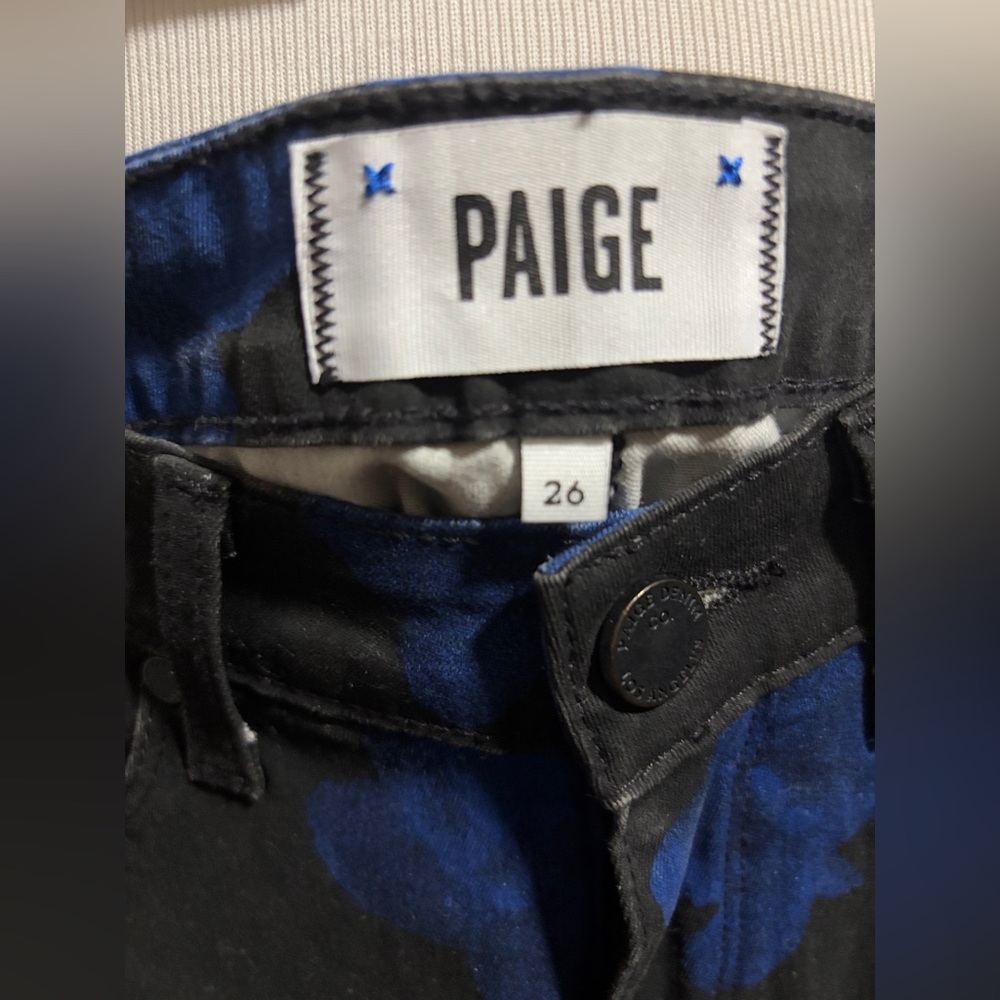 Paige NWOT Black Verdugo Skinny Jeans. Size 26.